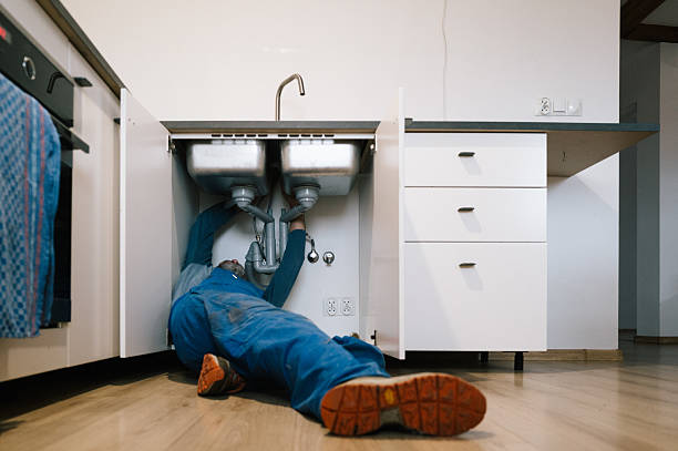 Professional Drain Cleaning technician working in Warren, NJ